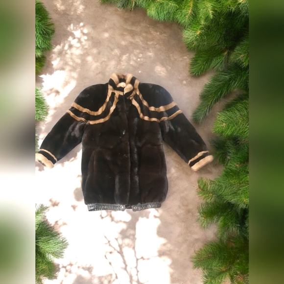Reversible Mink Fur Coat - Picture 4 of 6